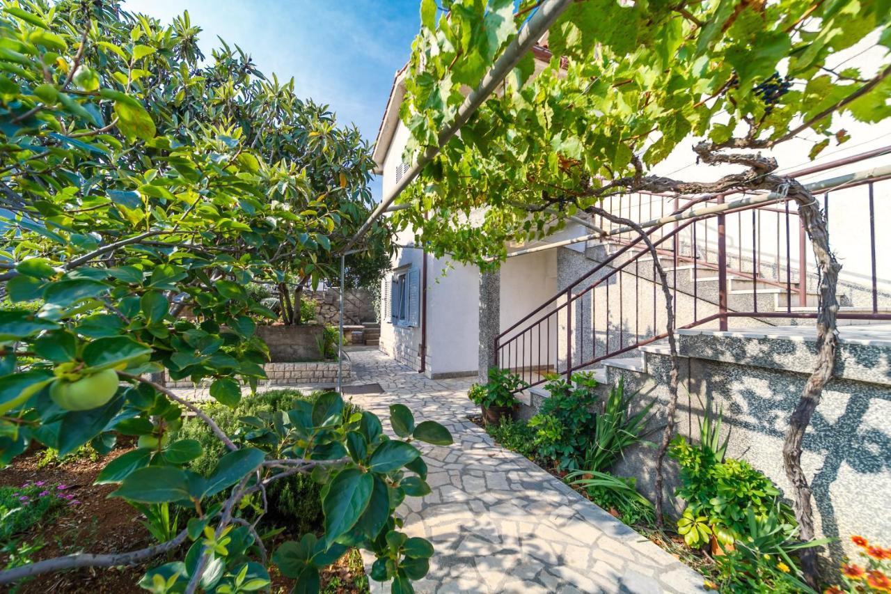Apartment Zuza Krk Крк Экстерьер фото