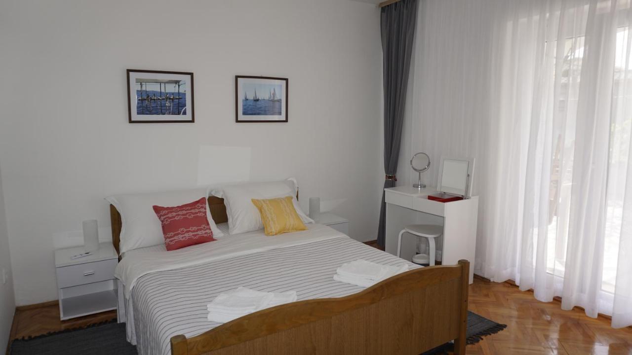 Apartment Zuza Krk Крк Экстерьер фото